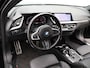 BMW 1-Serie 118i Executive Edition M Sport | 19" velgen | Sportstoelen | Sportonderstel | Shadow line | Trekhaak | Cruise | Navi | Carplay | 17" Winterwielenset | Servicecontract tot 12-01-2027/ 120.000KM |