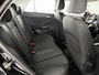 Volkswagen T-Roc 1.5 TSI Life 150 pk Automaat (DSG) | Navigatie via App | Parkeersensoren (Park assist) | Achteruitrijcamera | Autom. airco | Stoelverwarming |