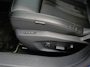 Peugeot 308 1.6 HYbrid 225pk GT Pack Business Automaat 92% SoH / Focal / Trekhaak / Stoelverwarming / Navigatie