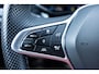 Renault Arkana 1.6 Hybrid 145 E-Tech engineered | Panoramadak | Bose Audio | Cruise Control Adaptief | Dodehoekdetectie | Keyless Entry | Elektrisch Verstelbare Voorstoelen | Stoelverwarming | Achteruitrijcamera | Parkeersensoren | Navigatie | Apple Carplay | Android Auto