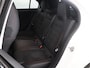 Mercedes-Benz A-klasse 180 Business Solution AMG | Night | Panoramadak | Trekhaak | Keyless | Memory | Premium Sound | Multibeam | Widescreen |