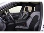 Volvo XC60 T6 Recharge AWD Plus Black Edition - Luchtvering - Panorama/schuifdak - IntelliSafe Assist & Surround - 360º Camera - Harman/Kardon audio - Adaptieve LED koplampen - Verwarmde voorstoelen, stuur & achterbank - Parkeersensoren voor & achter - Elektr. bedienb. voorstoelen met geheugen - Head up display - Draadloze tel. lader - Extra getint glas - Inklapbare trekhaak - 21' LMV