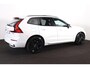 Volvo XC60 T6 Recharge AWD Plus Black Edition - Luchtvering - Panorama/schuifdak - IntelliSafe Assist & Surround - 360º Camera - Harman/Kardon audio - Adaptieve LED koplampen - Verwarmde voorstoelen, stuur & achterbank - Parkeersensoren voor & achter - Elektr. bedienb. voorstoelen met geheugen - Head up display - Draadloze tel. lader - Extra getint glas - Inklapbare trekhaak - 21' LMV