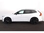 Volvo XC60 T6 Recharge AWD Plus Black Edition - Luchtvering - Panorama/schuifdak - IntelliSafe Assist & Surround - 360º Camera - Harman/Kardon audio - Adaptieve LED koplampen - Verwarmde voorstoelen, stuur & achterbank - Parkeersensoren voor & achter - Elektr. bedienb. voorstoelen met geheugen - Head up display - Draadloze tel. lader - Extra getint glas - Inklapbare trekhaak - 21' LMV
