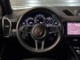Porsche Cayenne 3.0 E-Hybrid | SOH 83% | Panorama | Bose | Luchtvering | SportDesign | 22 inch | NL Auto |