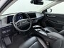 Kia EV6 Plus Long Range 77.4kWh Trekhaak Warmtepomp Leder+Ventilatie+Verwarming Camera Adap.Cruise Meridian®-Audio Stuur+Achterbankverwarming Elek.Stoelen+Memory Navi Ecc SOH 100% Elek.Achterklep Apple Carplay Android Auto Privacy Glas Pdc Lmv Led DAB 1.600KG Trekgewicht Dealeronderhouden