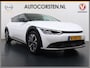 Kia EV6 Plus Long Range 77.4kWh Trekhaak Leer+Ventilatie+Verwarming(+bank) Camera Adap.Cruise Warmtepomp Meridian®-Audio Stuur+Achterbankverwarming Elek.Stoelen+Memory Navi Ecc PDC-v+a SOH 100% Elek.Achterklep Apple Carplay Android Privacy Glas Pdc Lmv Led DAB 1.600KG Trekgewicht Dealeronderhouden