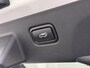 Kia EV6 Plus Long Range 77.4kWh Trekhaak Leer+Ventilatie+Verwarming(+bank) Camera Adap.Cruise Warmtepomp Meridian®-Audio Stuur+Achterbankverwarming Elek.Stoelen+Memory Navi Ecc PDC-v+a SOH 100% Elek.Achterklep Apple Carplay Android Privacy Glas Pdc Lmv Led DAB 1.600KG Trekgewicht Dealeronderhouden
