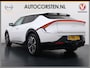 Kia EV6 Plus Long Range 77.4kWh Trekhaak Warmtepomp Leder+Ventilatie+Verwarming Camera Adap.Cruise Meridian®-Audio Stuur+Achterbankverwarming Elek.Stoelen+Memory Navi Ecc SOH 100% Elek.Achterklep Apple Carplay Android Auto Privacy Glas Pdc Lmv Led DAB 1.600KG Trekgewicht Dealeronderhouden