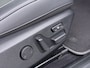 Kia EV6 Plus Long Range 77.4kWh Trekhaak Leer+Ventilatie+Verwarming(+bank) Camera Adap.Cruise Warmtepomp Meridian®-Audio Stuur+Achterbankverwarming Elek.Stoelen+Memory Navi Ecc PDC-v+a SOH 100% Elek.Achterklep Apple Carplay Android Privacy Glas Pdc Lmv Led DAB 1.600KG Trekgewicht Dealeronderhouden