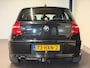 BMW 1-Serie 118i Business Line (PARKEERSENSOREN, TREKHAAK, GOED ONDERHOUDEN)
