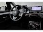 BMW 2-Serie Gran Tourer 218i | 7 persoons | Camera | LED | Navigatie | Airco | Lichtmetalen velgen