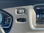 Volvo V40 1.6 T4 Cross Country Momentum '' Trekhaak - Keyless - Camera ''