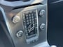 Volvo V40 1.6 T4 Cross Country Momentum '' Trekhaak - Keyless - Camera ''