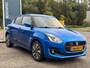Suzuki Swift 1.0 5-drs Boosterjet Smart Hybrid Stijl '' Allseasonbanden - Camera - 10 jaar garantie ''