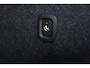 Volvo XC40 B4 Plus Dark - IntelliSafe Assist & Surround - Harman/Kardon audio - Parkeercamera achter - Verwarmde voorstoelen & stuur - Parkeersensoren voor & achter - Elektr. bedienb. voorstoelen met geheugen links - Draadloze tel. lader - Inklapbare trekhaak - 19' LMV