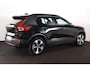 Volvo XC40 B4 Plus Dark - IntelliSafe Assist & Surround - Harman/Kardon audio - Parkeercamera achter - Verwarmde voorstoelen & stuur - Parkeersensoren voor & achter - Elektr. bedienb. voorstoelen met geheugen links - Draadloze tel. lader - Inklapbare trekhaak - 19' LMV
