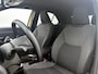 Toyota Yaris Cross 1.5 Hybrid Dynamic | Voorstoelen verwarmd | Parkeersensor voor en achter |