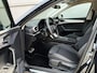 SEAT Leon 1.4 TSI eHybrid 204pk DSG PHEV FR Business Intense | SoH 95% | Trekhaak | Navigatgie | Stoelverwarming