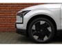 Volvo EX30 Single Motor Extended Range Plus 69 kWh | Verwarmbare voorstoelen en stuurwiel | Adaptieve cruise control | Keyless | Warmtepomp | Apple carplay/Android auto | 19 inch Lichtmetalen velgen