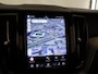Volvo XC60 2.0 Recharge T6 AWD R-Design | Panoramadak | Elek. stoelen met Geheugen | HUD | Navigatie | Stoelverwarming | 360° Camera | DAB | Apple Carplay/Android Auto | LED | Cruise Control Adaptief |
