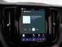 Volvo XC60 2.0 Recharge T6 AWD R-Design | Panoramadak | Elek. stoelen met Geheugen | HUD | Navigatie | Stoelverwarming | 360° Camera | DAB | Apple Carplay/Android Auto | LED | Cruise Control Adaptief |
