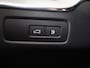 Volvo XC60 2.0 Recharge T6 AWD R-Design | Panoramadak | Elek. stoelen met Geheugen | HUD | Navigatie | Stoelverwarming | 360° Camera | DAB | Apple Carplay/Android Auto | LED | Cruise Control Adaptief |