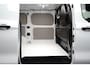 Ford E-Transit Custom 320 L1H1 Trend 71 kWh 218PK | 130km/u | Carplay | 2300kg Trekgewicht | Camera | 370km WLTP | 2 zitplaatsen rechtsvoor | Achteruitrijcamera | Bestuurdersstoel verwarmd