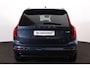 Volvo XC90 T8 Recharge AWD Ultra Dark Exec. Ed. - Luchtvering - Panorama/schuifdak - IntelliSafe Assist & Surround - 360º Camera - Bowers & Wilkins audio - Adaptieve LED koplampen - Verwarmde voorstoelen, stuur & achterbank - Parkeersensoren voor & achter - Elektr. bedienb. voorstoelen met geheugen - Geventileerde voorstoelen - Head up display - Draadloze tel. lader - Extra getint glas - Inklapbare trekhaak - 22' LMV