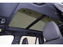 Volvo XC90 T8 Recharge AWD R-Design - Panorama/schuifdak - IntelliSafe Assist & Surround - 360º Camera - Harman/Kardon audio - Adaptieve LED koplampen - Verwarmde voorstoelen, stuur & achterbank - Parkeersensoren voor & achter - Elektr. bedienb. voorstoelen met geheugen - Draadloze tel. lader - Extra getint glas - Inklapbare trekhaak - 20' LMV