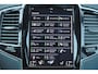 Volvo XC90 T8 Recharge AWD R-Design - Panorama/schuifdak - IntelliSafe Assist & Surround - 360º Camera - Harman/Kardon audio - Adaptieve LED koplampen - Verwarmde voorstoelen, stuur & achterbank - Parkeersensoren voor & achter - Elektr. bedienb. voorstoelen met geheugen - Draadloze tel. lader - Extra getint glas - Inklapbare trekhaak - 20' LMV
