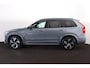 Volvo XC90 T8 Recharge AWD R-Design - Panorama/schuifdak - IntelliSafe Assist & Surround - 360º Camera - Harman/Kardon audio - Adaptieve LED koplampen - Verwarmde voorstoelen, stuur & achterbank - Parkeersensoren voor & achter - Elektr. bedienb. voorstoelen met geheugen - Draadloze tel. lader - Extra getint glas - Inklapbare trekhaak - 20' LMV