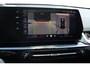 BMW X1 XDRIVE 30e M SPORT PRO | PANO | TREKHAAK | HARMAN KARDON | HEAD UP | 360 CAMERA | 19"| CARPLAY | SFEERVERLICHTING | ACC |