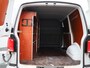 Volkswagen Transporter 2.0 TDI L1H1 110PK | Airco | Parkeersensoren Achter | Navigatie | Apple/Android Carplay | Elektrisch Verstel/Verwarmbare Spiegels |