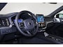 Volvo XC60 T8 Recharge AWD Ultra Black Edition Exec - Luchtvering - Panorama/schuifdak - IntelliSafe Assist & Surround - 360º Camera - Bowers & Wilkins audio - Adaptieve LED koplampen - Verwarmde voorstoelen, stuur & achterbank - Parkeersensoren voor & achter - Elektr. bedienb. voorstoelen met geheugen - Head up display - Draadloze tel. lader - Extra getint glas - 21' LMV