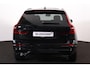 Volvo XC60 T8 Recharge AWD Ultra Black Edition Exec - Luchtvering - Panorama/schuifdak - IntelliSafe Assist & Surround - 360º Camera - Bowers & Wilkins audio - Adaptieve LED koplampen - Verwarmde voorstoelen, stuur & achterbank - Parkeersensoren voor & achter - Elektr. bedienb. voorstoelen met geheugen - Head up display - Draadloze tel. lader - Extra getint glas - 21' LMV