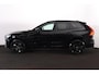 Volvo XC60 T8 Recharge AWD Ultra Black Edition Exec - Luchtvering - Panorama/schuifdak - IntelliSafe Assist & Surround - 360º Camera - Bowers & Wilkins audio - Adaptieve LED koplampen - Verwarmde voorstoelen, stuur & achterbank - Parkeersensoren voor & achter - Elektr. bedienb. voorstoelen met geheugen - Head up display - Draadloze tel. lader - Extra getint glas - 21' LMV