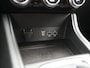 Renault Captur TCe 90 Intens - RIJKLAARPRIJS - Achteruitrijcamera - Cruise Control - Trekhaak - Dealeronderhouden