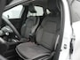 Renault Captur TCe 90 Intens - RIJKLAARPRIJS - Achteruitrijcamera - Cruise Control - Trekhaak - Dealeronderhouden