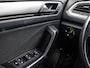 Volkswagen T-Roc 1.5 TSI 150pk DSG Style · Panoramadak · Camera · Elek. Achterklep · Dodehoeksensor · Stoelverwarming · Apple/Android Car Play ·