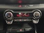 Kia Stonic 1.0 T-GDi MHEV DynamicPlusLine | Navigatie | Camera | Stoelverwarming | Climate Control | All-Season Banden |