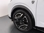 Peugeot E-3008 GT Avantage 210 73 kWh | Accu 99% | Panoramisch schuifdak | Alcantara bekleding |Elektrisch verstelbare stoelen | Navigatie | Drive assist 360 pack | Apple Carplay en Andoird auto