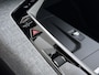 Peugeot E-3008 GT Avantage 210 73 kWh | Accu 99% | Panoramisch schuifdak | Alcantara bekleding |Elektrisch verstelbare stoelen | Navigatie | Drive assist 360 pack | Apple Carplay en Andoird auto