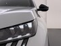 Peugeot E-3008 GT Avantage 210 73 kWh | Accu 99% | Panoramisch schuifdak | Alcantara bekleding |Elektrisch verstelbare stoelen | Navigatie | Drive assist 360 pack | Apple Carplay en Andoird auto