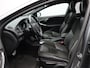Volvo V40 T3 152PK Polar+ Sport / Trekhaak / Panoramisch Dak / DAB+ / Verwarmbare Voorruit / Leder/Nubuck / Verwarmbare Voorstoelen / Harman Kardon / Volvo Guard Alarm /