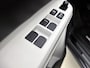Suzuki Ignis 1.2 Smart Hybrid Stijl | BTW voertuig | Stoelverwarming | Climate Control | achteruitrijcamera | Navigatie | Apple CarPlay/Android Auto | Cruise Control | Bluetooth |