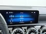 Mercedes-Benz A-klasse 180 Business Solution Luxury | Panoramadak| Memorypakket | Zwart leder | Sfeerverlichting