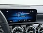 Mercedes-Benz A-klasse 180 Business Solution Luxury | Panoramadak| Memorypakket | Zwart leder | Sfeerverlichting