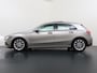 Mercedes-Benz A-klasse 180 Business Solution Luxury | Panoramadak| Memorypakket | Zwart leder | Sfeerverlichting