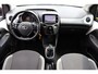 Toyota Aygo 1.0 VVT-i x-play, Led, Parkeercamera, speed limiter.